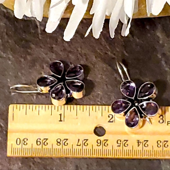 💜 AMEYTHST EARRINGS  - Helps to relieve stress and anxiety. Drop 1.5” - Picture 4 of 6